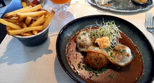 Restaurant Hotel Le Mont Blanc à Bouillon, Belgique