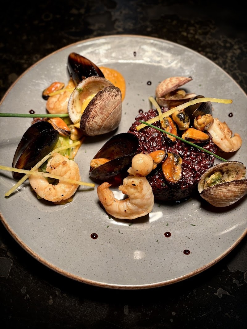 Hôtel Restaurant À la ville de Nancy à Eguisheim, France