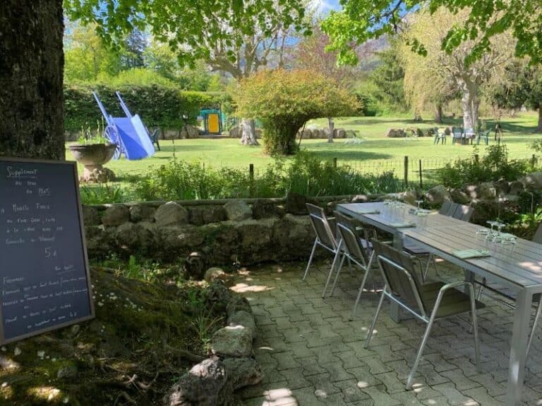 Hôtel Restaurant Au Sans Souci à Saint-Paul-lès-Monestier, France — photo 1