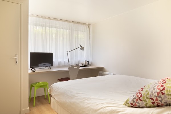 Hôtel Restaurant Campanile Dole à Dole, France