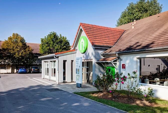 Hôtel Restaurant Campanile Evry Ouest – Corbeil Essonnes à Corbeil-Essonnes, France