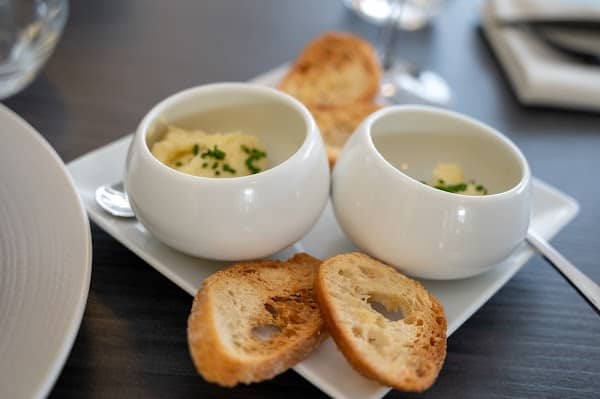 Hôtel Restaurant Le Mitigana à Migennes, France