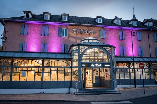 Hôtel Restaurant Le Tivoli à Vic-en-Bigorre, France