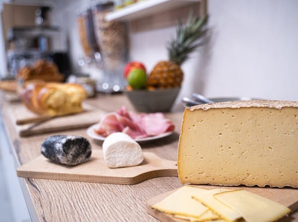 Hotel Restaurant The 3 Pillars à Le Boupère, France