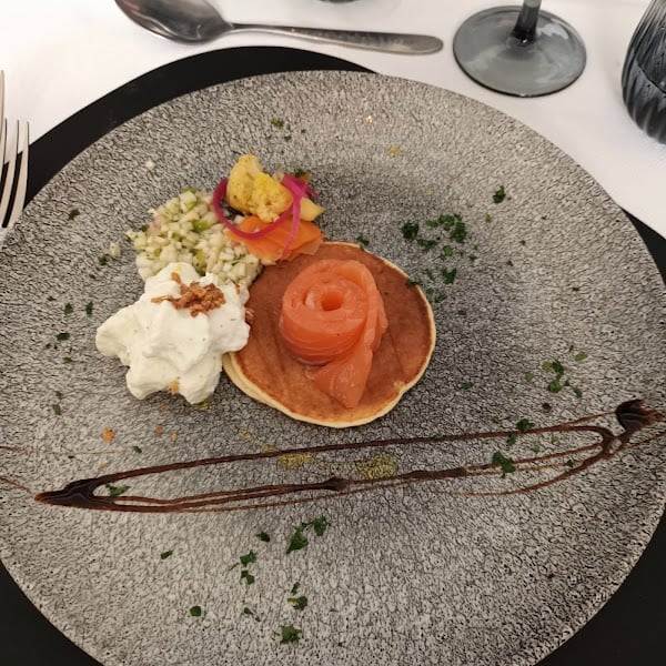 HOTEL RESTAURANT TOQUE et PASSION à Morhange, France