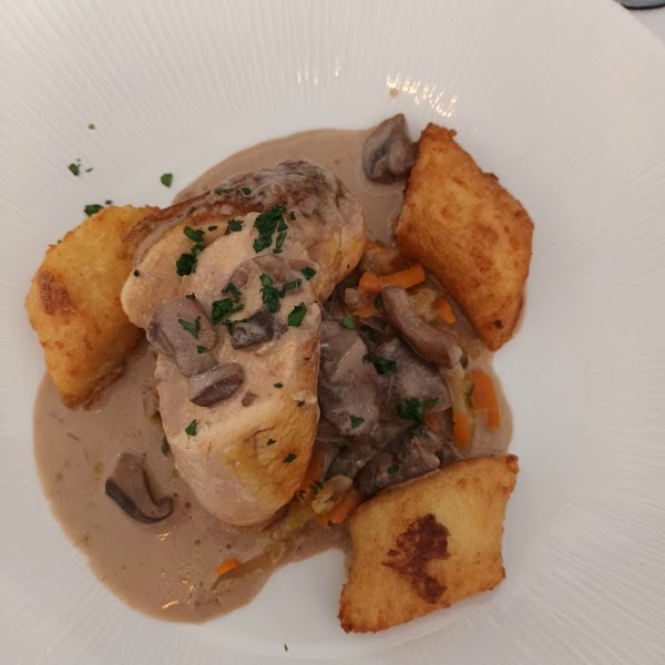 HOTEL RESTAURANT TOQUE et PASSION à Morhange, France