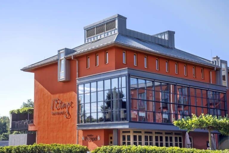 Restaurant Hotel Simon’s Plaza à Grevenmacher, Luxembourg — photo 1