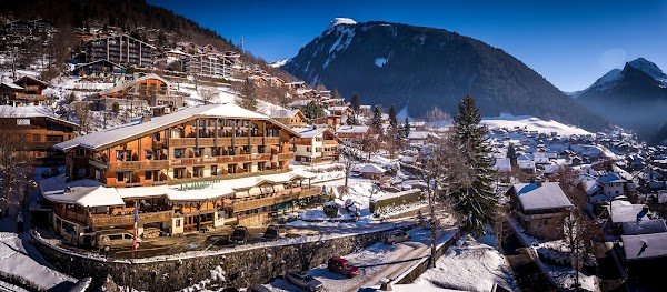 Restaurant Hôtel & Spa Le Dahu – Hôtel de famille depuis 1955 à Morzine, France