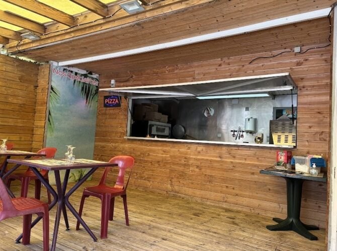 Restaurant Ici ça Cro’c à Le Verdon-sur-Mer, France