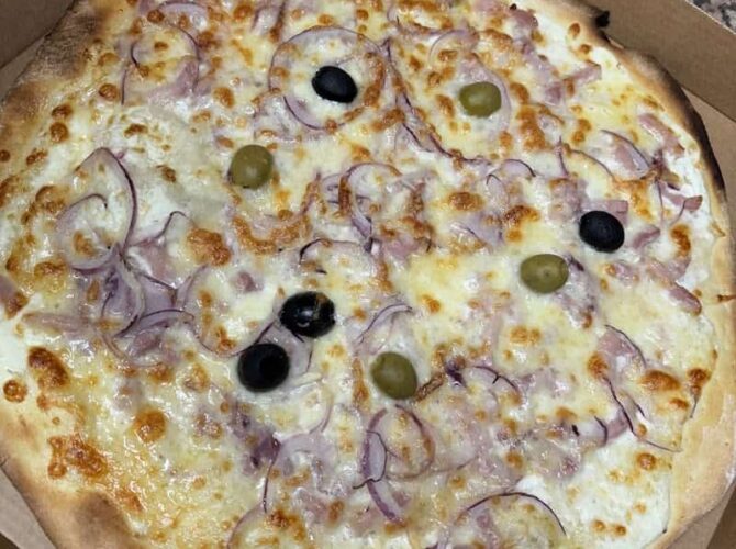 Restaurant Ici ça Cro’c à Le Verdon-sur-Mer, France