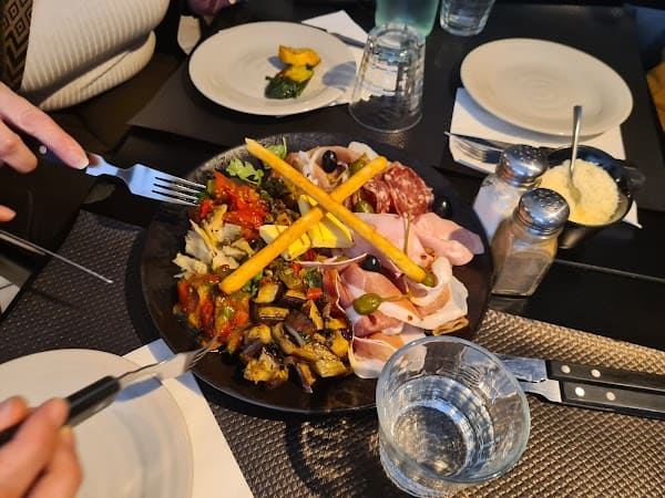 Restaurant Il Primo Bacio à Fontainebleau, France