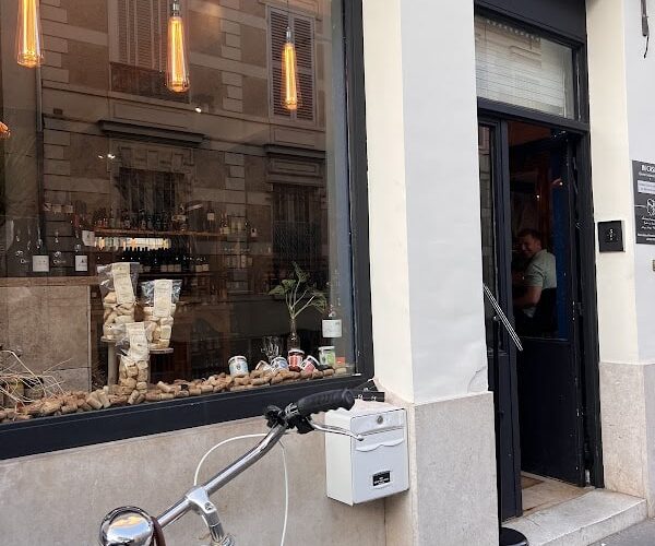 Restaurant In Casa à Fontainebleau, France