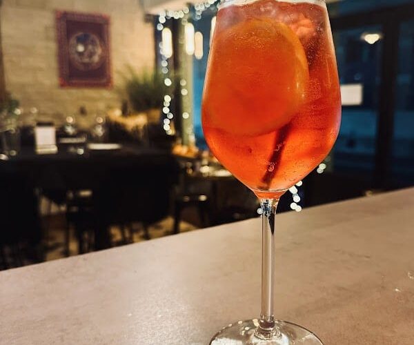 Restaurant In Casa à Fontainebleau, France