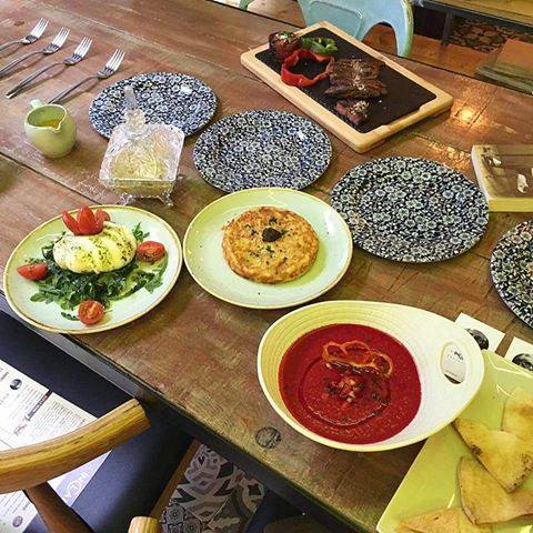 Inclan Brutal Bar I Restaurante temático Madrid à Madrid, Espagne