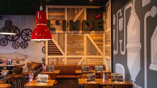Restaurant Indé Laval à Laval, France