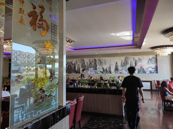 Restaurant Jardin Royal à Brétigny-sur-Orge, France