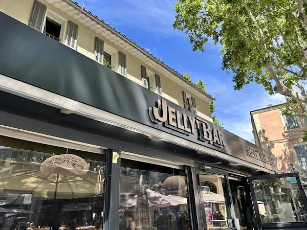 Restaurant Jelly Bar à Saint-Cyr-sur-Mer, France