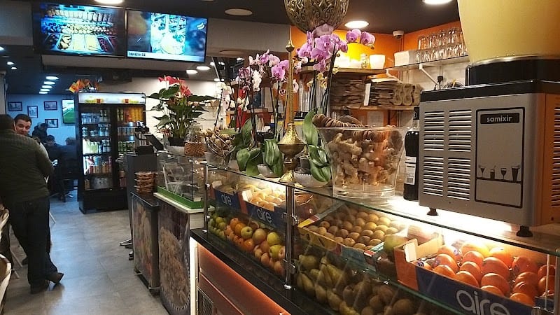 Restaurant Jwajem El Medina – Le paradis du Fruit à Aubervilliers, France