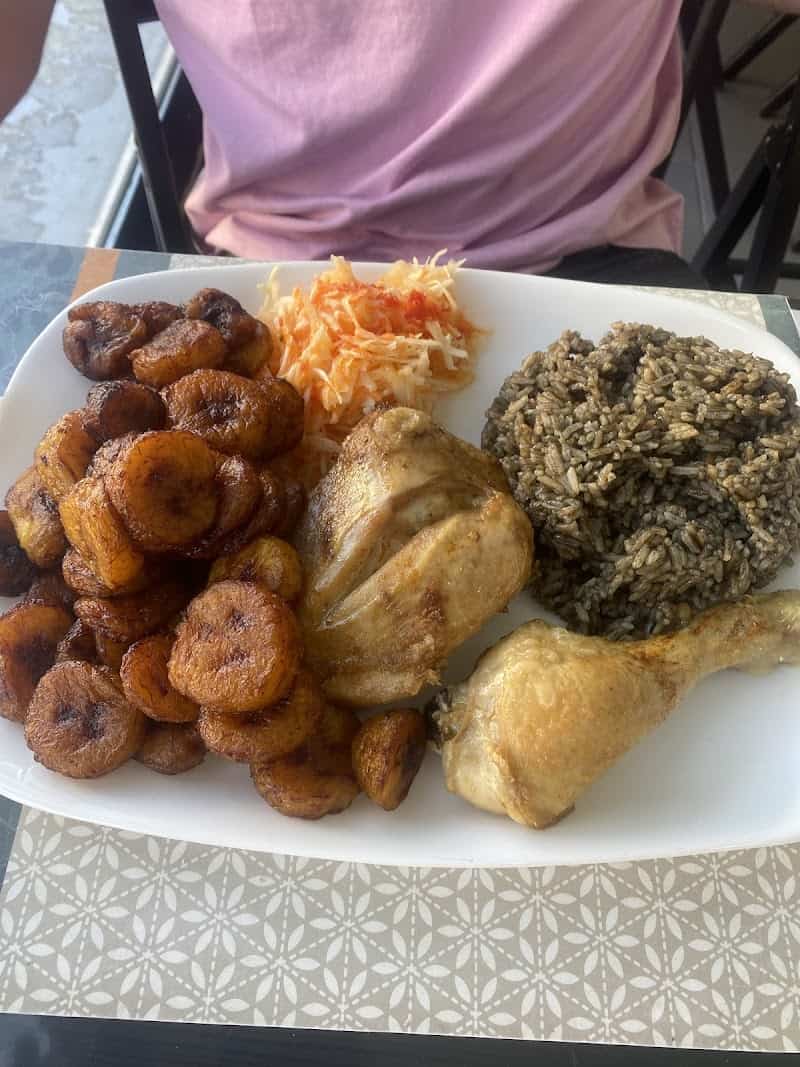 Restaurant Kay Man Nini. Spécialité afro-caribéen à Cergy, France