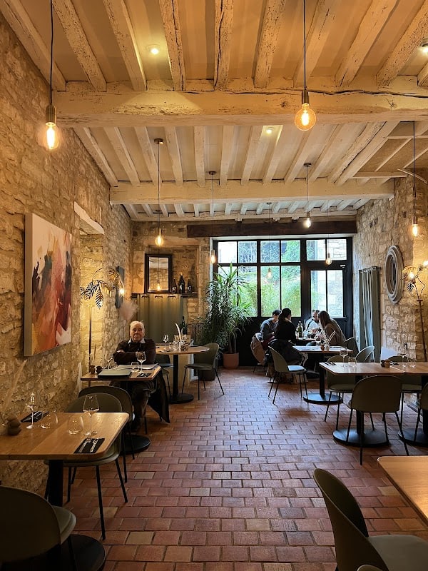 Kimm & Ridge. | Restaurant à Chablis, France