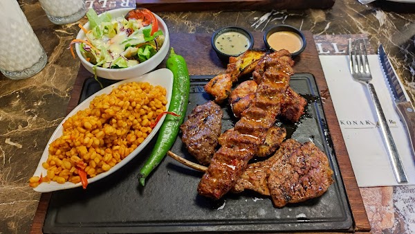 Restaurant Konak Grill Pontarlier à Pontarlier, France