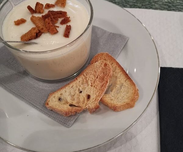 Restaurant L Akge Resto-Bar à Bourg-en-Bresse, France