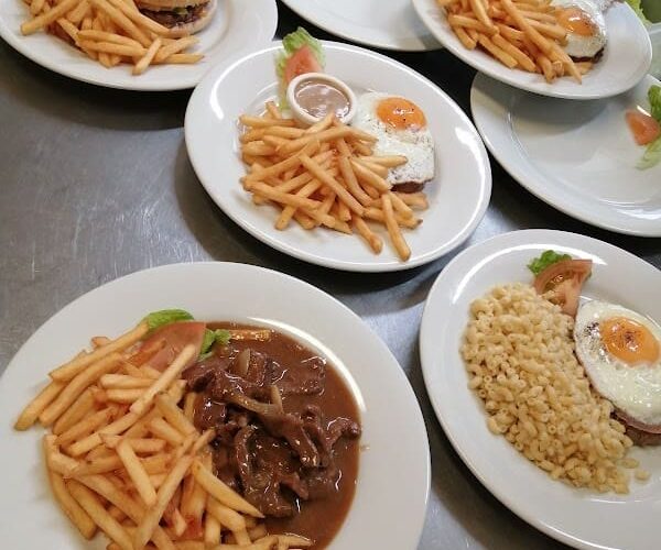 Restaurant L Aquarelle à Chartres, France