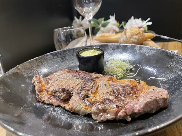 Restaurant L ESCARPOLETTE à Lescar, France