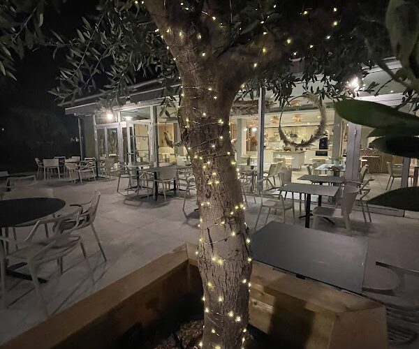 Restaurant L ESCARPOLETTE à Lescar, France