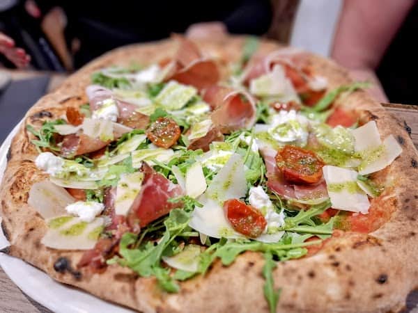 Restaurant L’ Improviste à Morzine, France