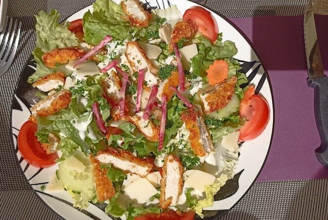 Restaurant L L’HEXAGONE à Marignier, France