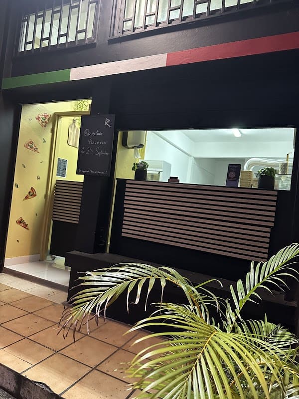 Restaurant La Baga Pizza à Sainte-Suzanne, La Réunion