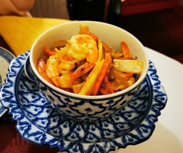 Restaurant La baguette d’or à Laval, France