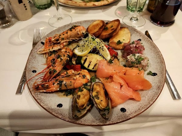 Restaurant La Barca à Lutry, Suisse