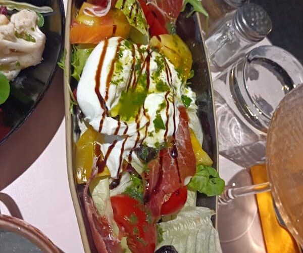 Restaurant La barque de Sophie à Saint-Cyr-sur-Mer, France