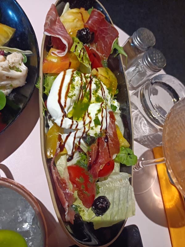 Restaurant La barque de Sophie à Saint-Cyr-sur-Mer, France