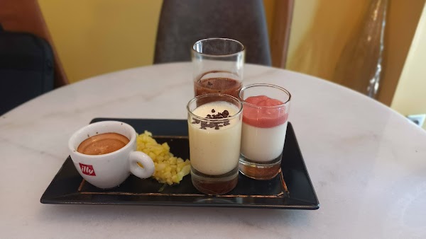 Restaurant La Bella Donna à Salon-de-Provence, France