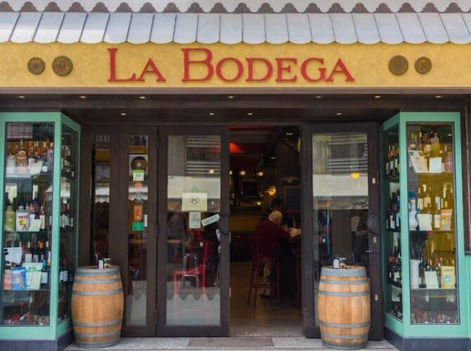 Restaurant La Bodega de la Alfalfa à Sevilla, Espagne
