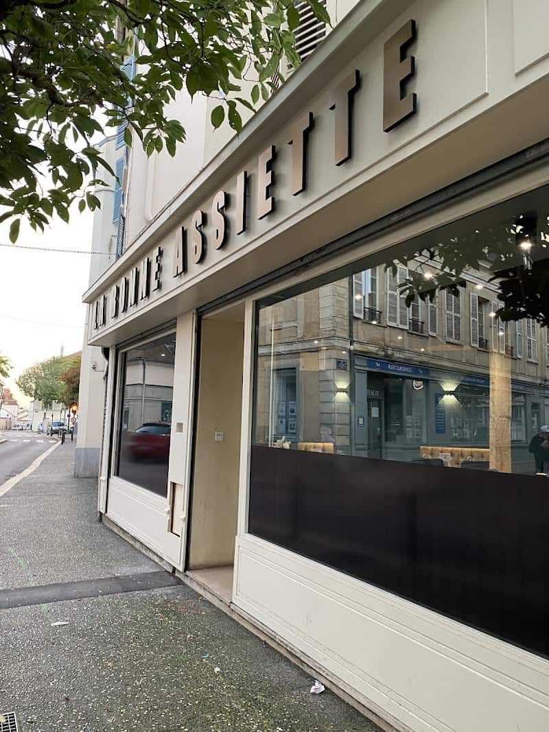 Restaurant La Bonne Assiette à Mantes-la-Jolie, France