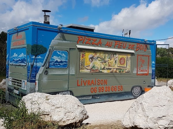 Restaurant La Boucaine à Bouc-Bel-Air, France