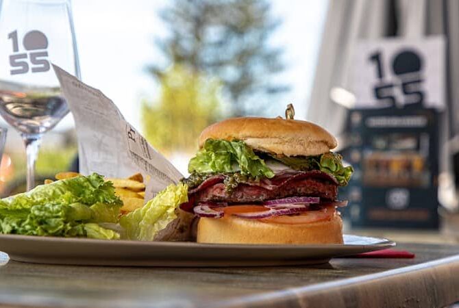 La Brasserie du 10·55 | Chalon – Restaurant, Bar, Bières Artisanales à Chalon-sur-Saône, France