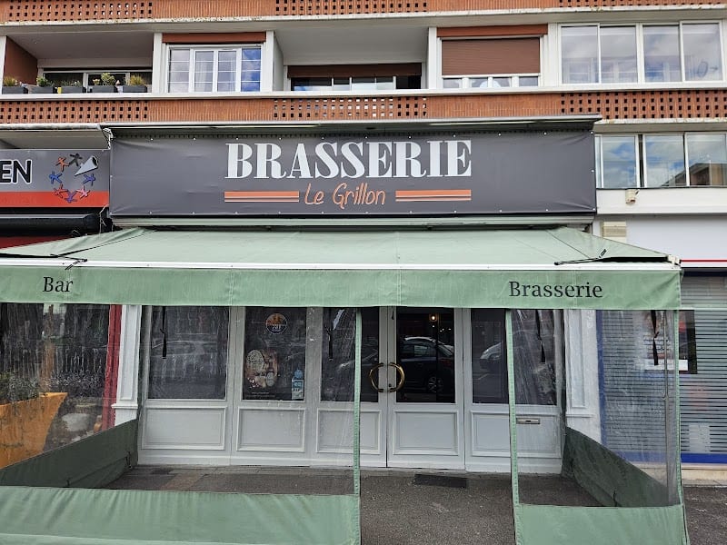 Restaurant La brasserie du grillon à Lisieux, France