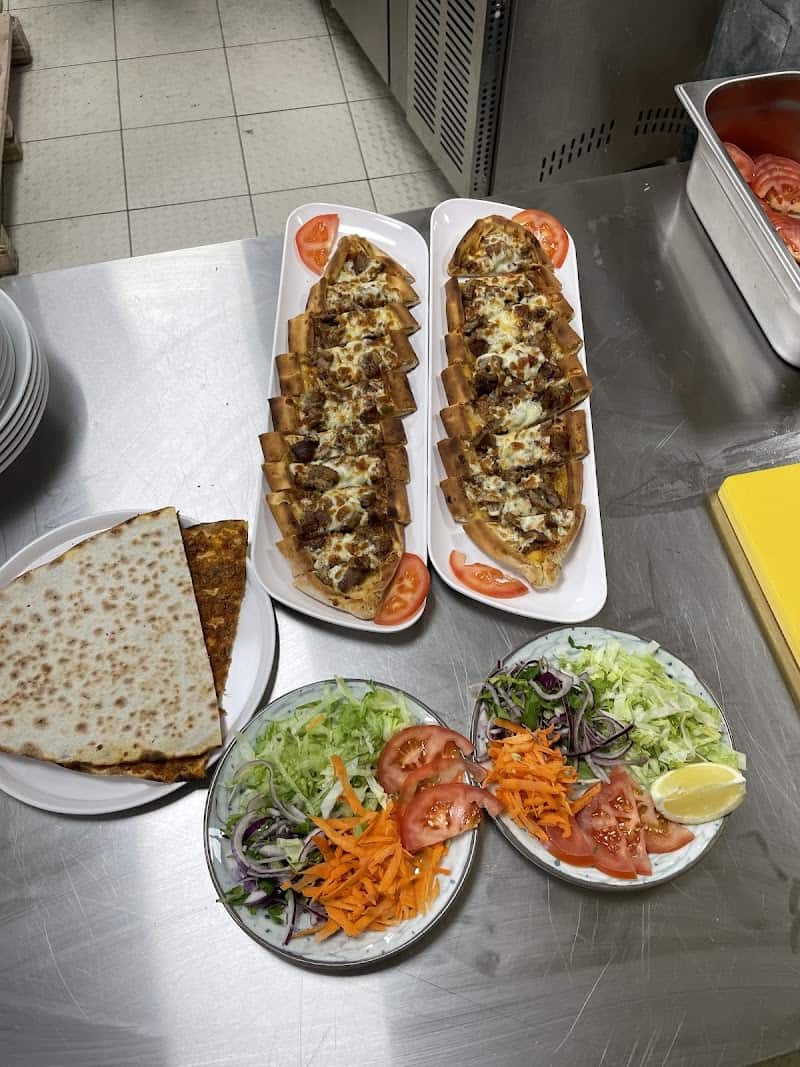 Restaurant La Bûchette à Corbeil-Essonnes, France