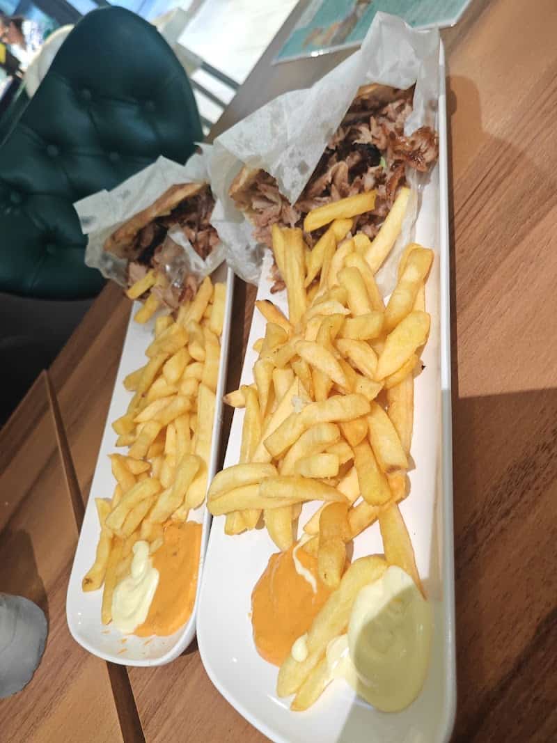 Restaurant La Bûchette à Corbeil-Essonnes, France