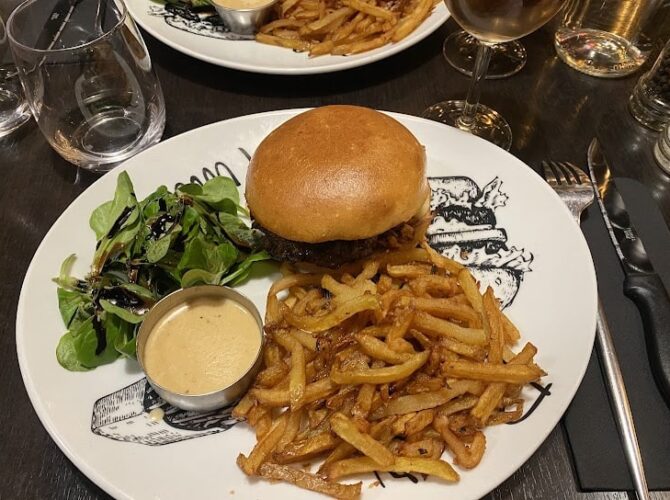 Restaurant La Cabane à Nantes, France