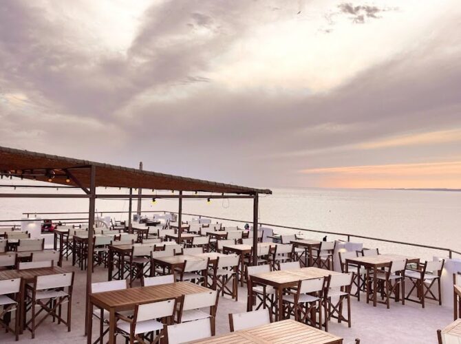 La Calanque Blanche Restaurant à Marseille, France
