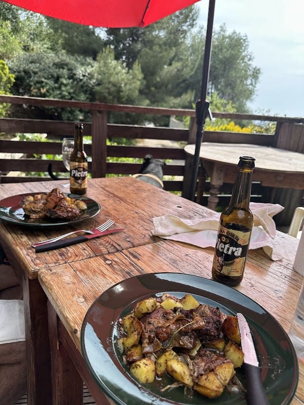 Restaurant LA CAMPAGNE à Èze, France