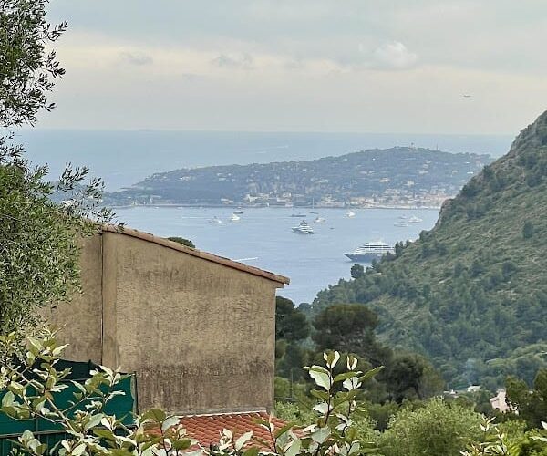 Restaurant LA CAMPAGNE à Èze, France