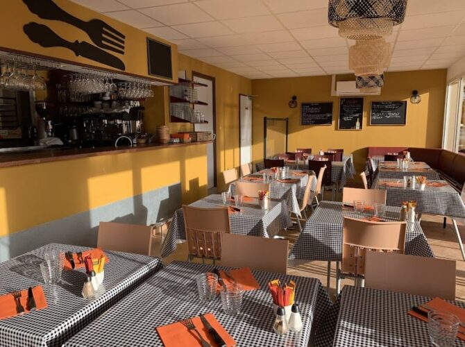 Restaurant La Cantine à Le Verdon-sur-Mer, France