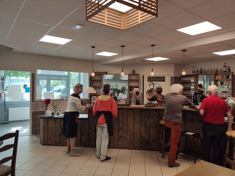 Restaurant La caravane des possibles à Villefontaine, France